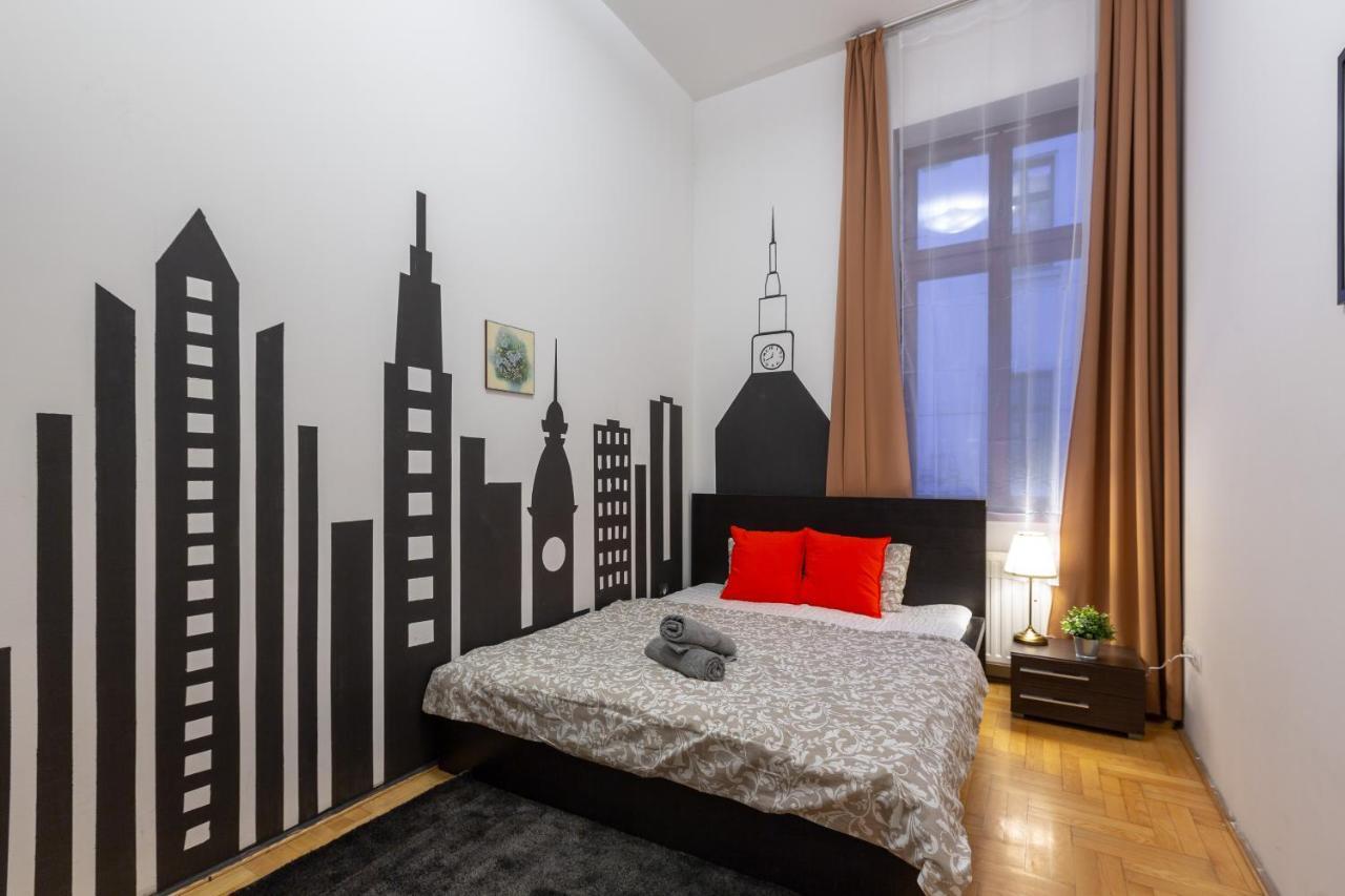 Downtown Home In The Gozsdu Garden Budapest Luaran gambar